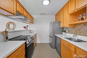 5 Richards Cir, San Francisco, CA 94124 - Photo 13