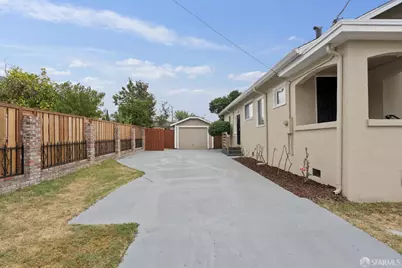 1206 107th Avenue, Oakland, CA 94603 - Photo 19