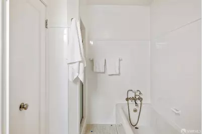 162 Cervantes Boulevard, San Francisco, CA 94123 - Photo 25