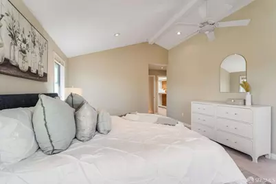 913 Laguna Circle, Foster City, CA 94404 - Photo 31
