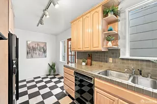 2027 21st Ave, San Francisco, CA 94116 - Photo 15
