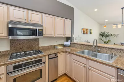 4150 17th Street #20, San Francisco, CA 94114 - Photo 9