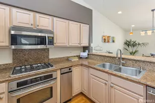 4150 17th St, San Francisco, CA 94114 - Photo 9