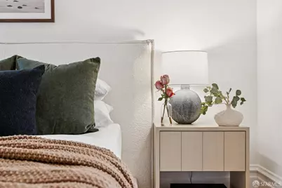 557 Dolores Street, San Francisco, CA 94110 - Photo 29