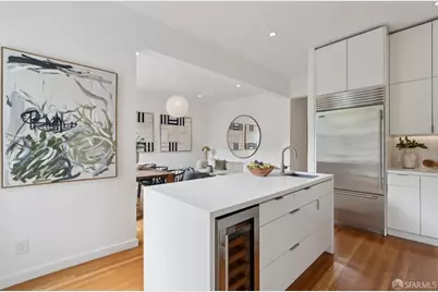 557 Dolores Street, San Francisco, CA 94110 - Photo 23
