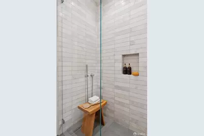557 Dolores Street, San Francisco, CA 94110 - Photo 33