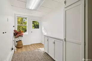 2083 17th Ave, San Francisco, CA 94116 - Photo 37