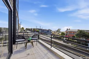 1095 Pacheco St, San Francisco, CA 94116 - Photo 11