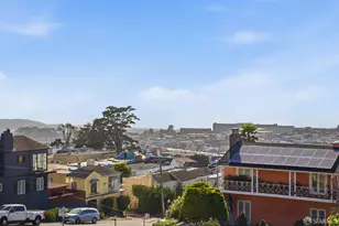 1095 Pacheco St, San Francisco, CA 94116 - Photo 5