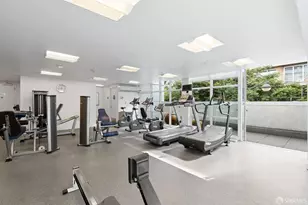 300 Berry St, San Francisco, CA 94158 - Photo 25