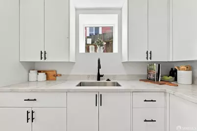 615 Mount Vernon Avenue, San Francisco, CA 94112 - Photo 19