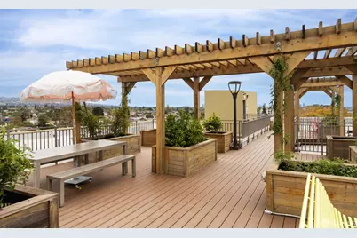 2747 San Pablo Avenue #204, Berkeley, CA 94702 - Photo 41