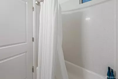830 Hyde Street, San Francisco, CA 94109 - Photo 25