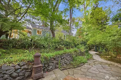 805 Crystal Springs Road, Hillsborough, CA 94010 - Photo 39