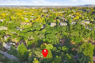 805 Crystal Springs Rd, Hillsborough, CA 94010 - Photo 47