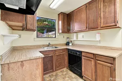 179 Santa Maria Avenue, Pacifica, CA 94044 - Photo 9