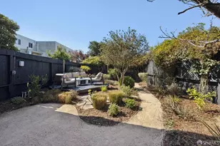 1120 Persia Ave, San Francisco, CA 94112 - Photo 27