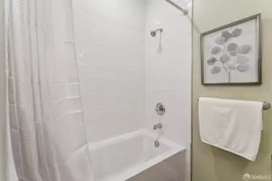 30 Bernard St, San Francisco, CA 94133 - Photo 13