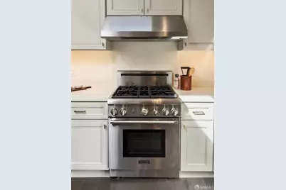 1555 24th Avenue, San Francisco, CA 94122 - Photo 19