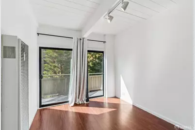1817 California Street #2B, San Francisco, CA 94109 - Photo 15
