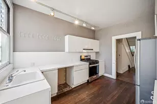551 9th Ave, San Francisco, CA 94118 - Photo 11