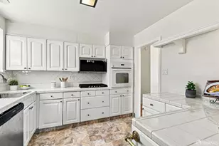 725 Clarinada Ave, Daly City, CA 94015 - Photo 11