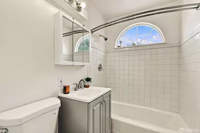 725 Clarinada Avenue, Daly City, CA 94015 - Photo 19