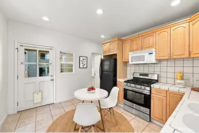 366-368 Richland Avenue, San Francisco, CA 94110 - Photo 9