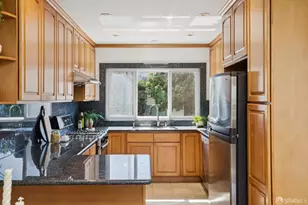 720 Shields St, San Francisco, CA 94132 - Photo 15