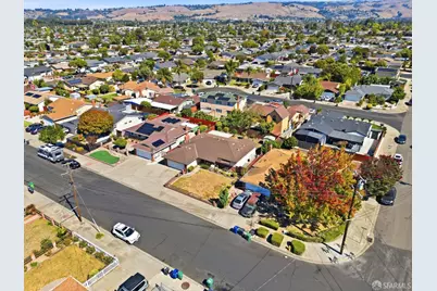 28054 Bunting Street, Hayward, CA 94545 - Photo 9