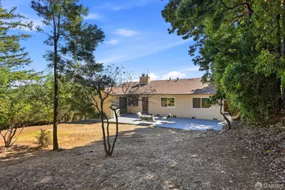 124 Newton Drive, Burlingame, CA 94010 - Photo 41