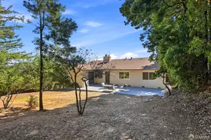 124 Newton Dr, Burlingame, CA 94010 - Photo 41