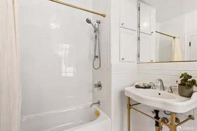 747 Leavenworth Street #1, San Francisco, CA 94109 - Photo 21