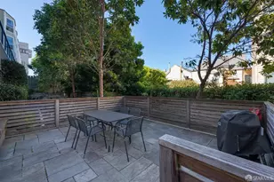 1650 Broadway St, San Francisco, CA 94109 - Photo 33