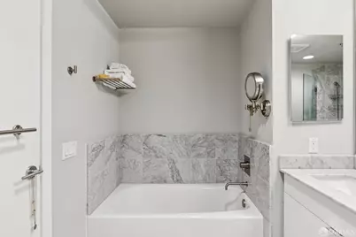 501 Beale Street #14A, San Francisco, CA 94105 - Photo 31