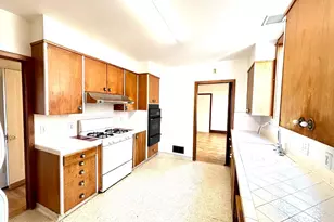 136 Rae Ave, San Francisco, CA 94112 - Photo 7