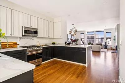 209 Montcalm, San Francisco, CA 94110 - Photo 9