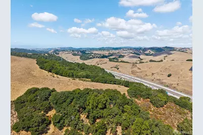 8875 Dublin Canyon Road, Castro Valley, CA 94552 - Photo 5