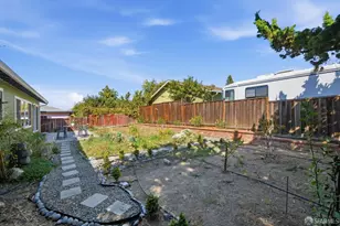2758 Gumdrop Dr, San Jose, CA 95148 - Photo 33