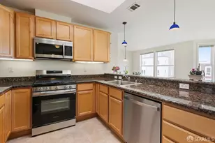4855 Mission St, San Francisco, CA 94112 - Photo 15