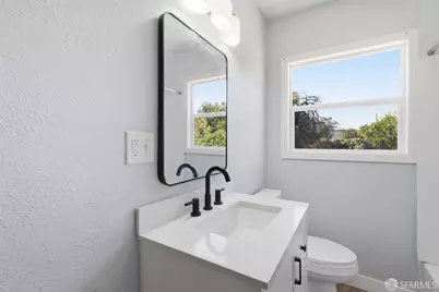 9917 Cherry Street, Oakland, CA 94603 - Photo 17