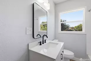 9917 Cherry St, Oakland, CA 94603 - Photo 17