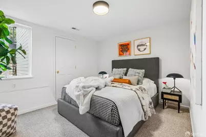 371 Prague Street, San Francisco, CA 94112 - Photo 21