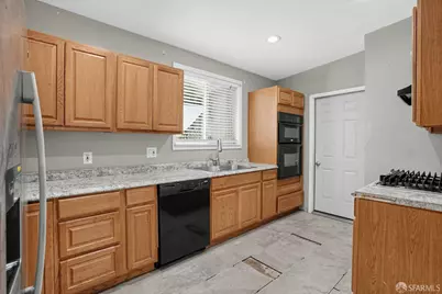 2531 Illinois Street, East Palo Alto, CA 94303 - Photo 11