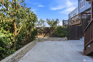 224 Dwight St, San Francisco, CA 94134 - Photo 43