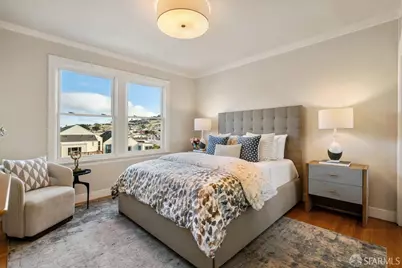 731 Paris Street, San Francisco, CA 94112 - Photo 23