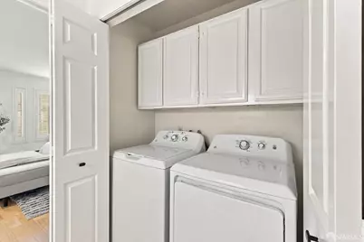 1233 Bellevue Avenue #2, Burlingame, CA 94010 - Photo 23