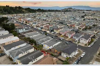 15 Portola Avenue, Daly City, CA 94015 - Photo 45