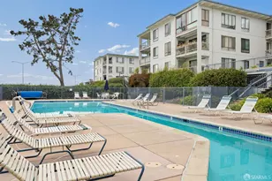 6 Admiral Dr, Emeryville, CA 94608 - Photo 39