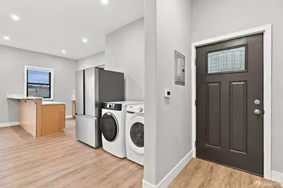 1246 Shafter Avenue, San Francisco, CA 94124 - Photo 7